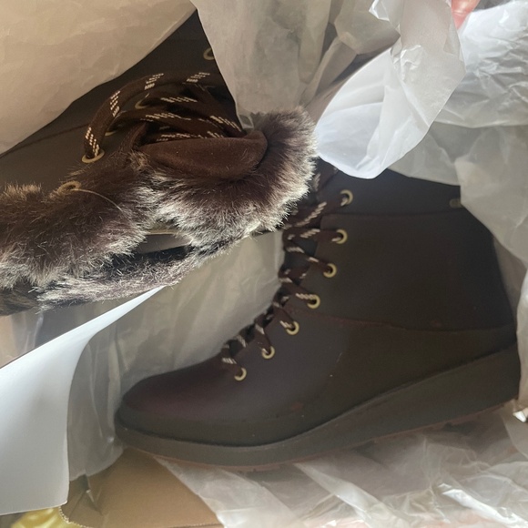 Brand New Merrell Tremblant Ezra Lace Polar Waterproof Boots - Picture 9 of 12